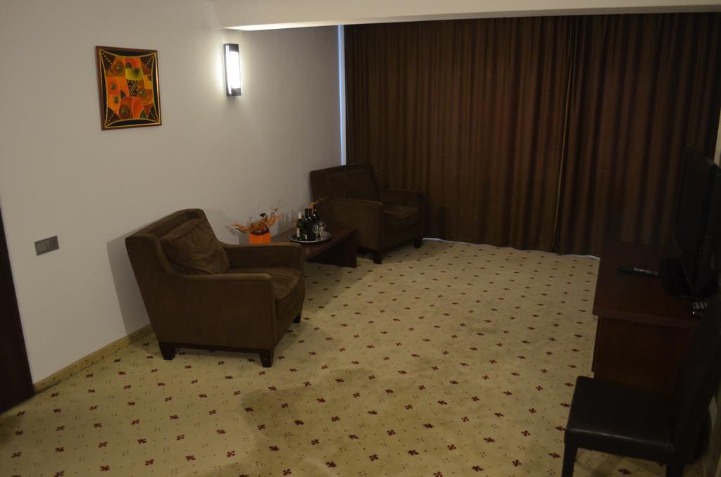 Hotel Premier Sibiu Ngoại thất bức ảnh