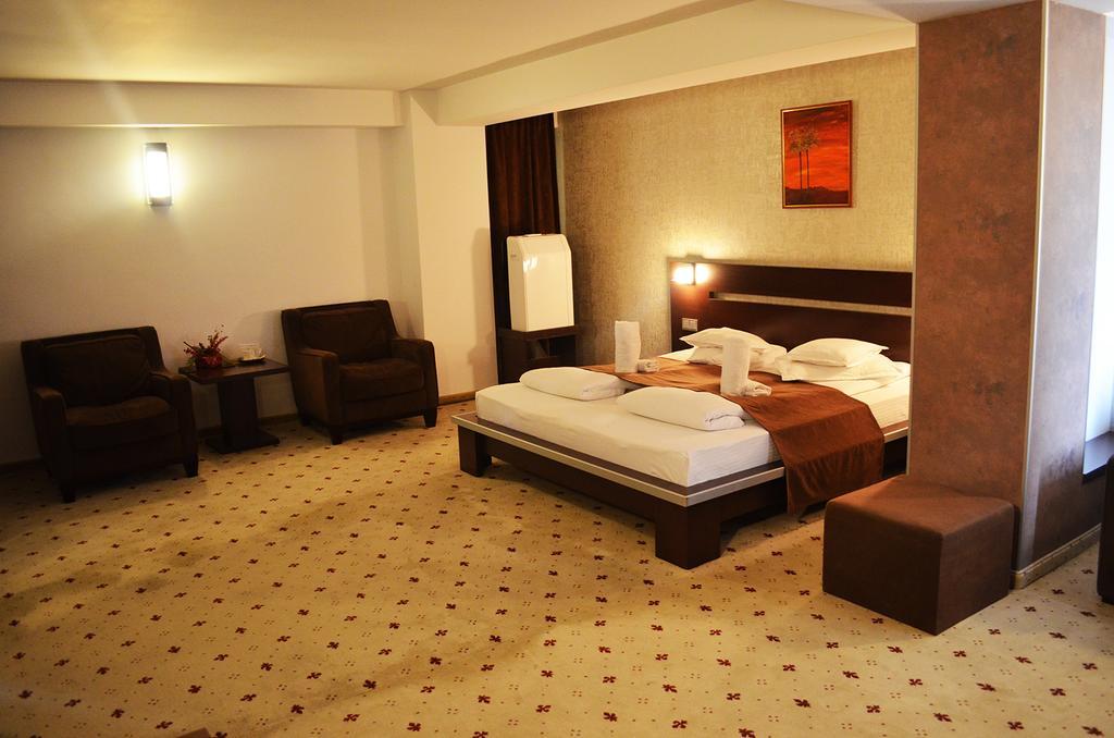 Hotel Premier Sibiu Ngoại thất bức ảnh