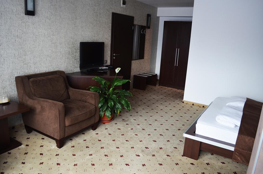 Hotel Premier Sibiu Ngoại thất bức ảnh